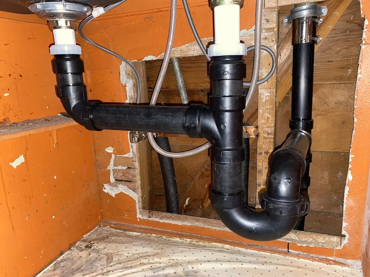 Professional Pipe Bursting equipment and tools on the job in Montville